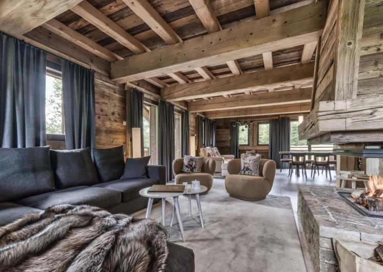 Image of Chalet Red Fox
