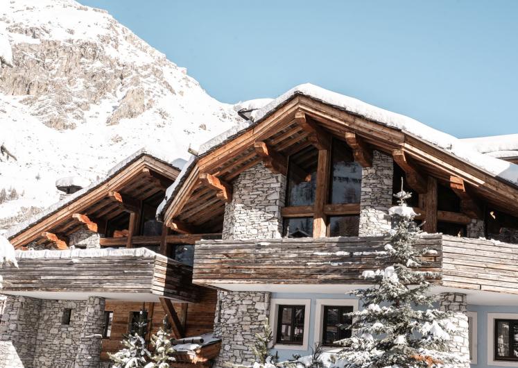 Image of Chalet Face
