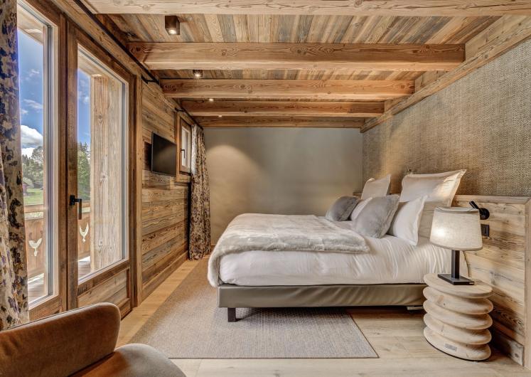 Image of Chalet Carline