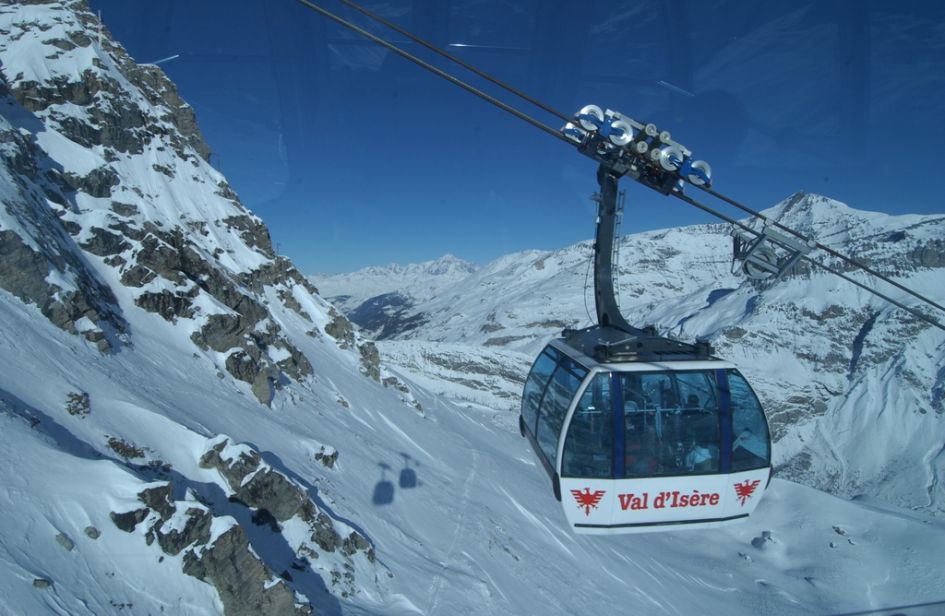 Val-d-Isere_54780_survol