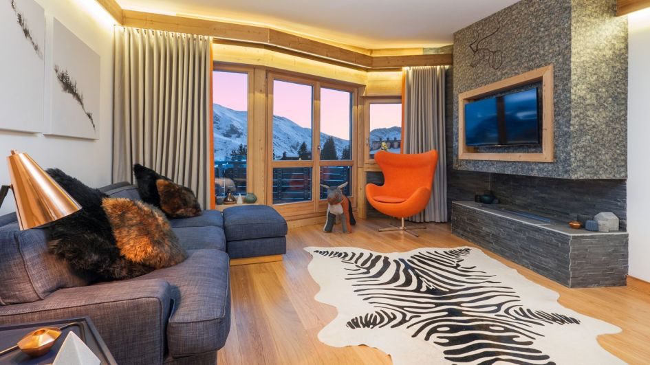 No 2 Penthouse, Avoriaz