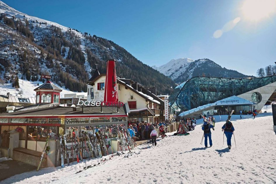 Basecamp St Anton, apres in St Anton, St Anton apres ski, party scene in St Anton 