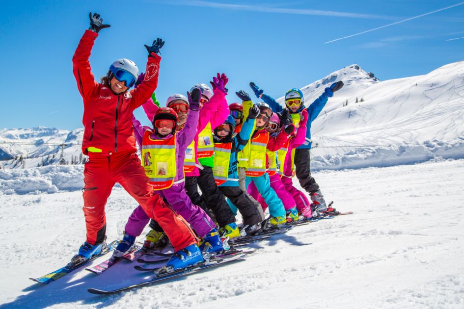 Ski Lessons in Saas Fee (Credit: KidsTravel2)