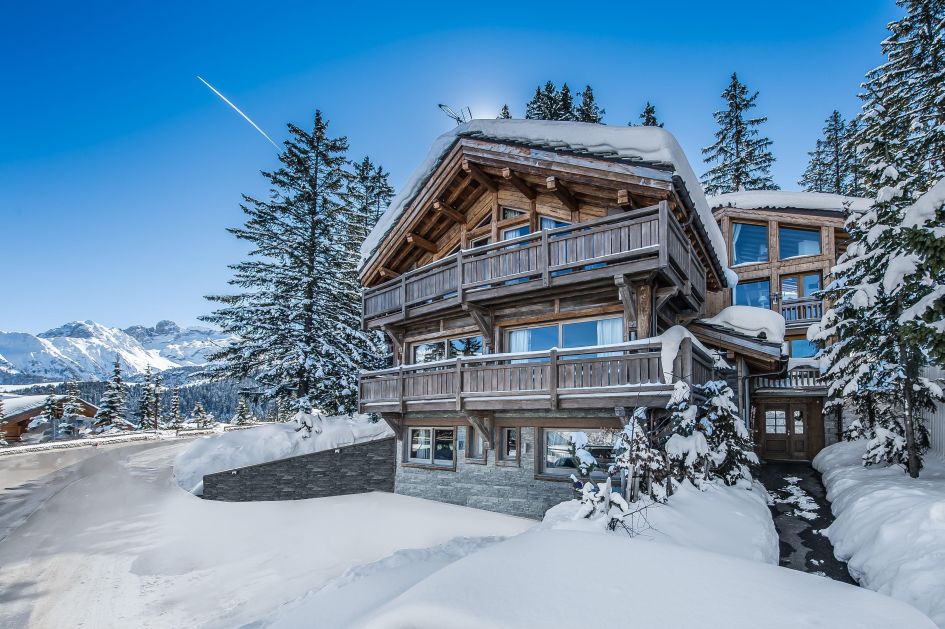 Convince your non-skier friends to want to go on a ski holiday