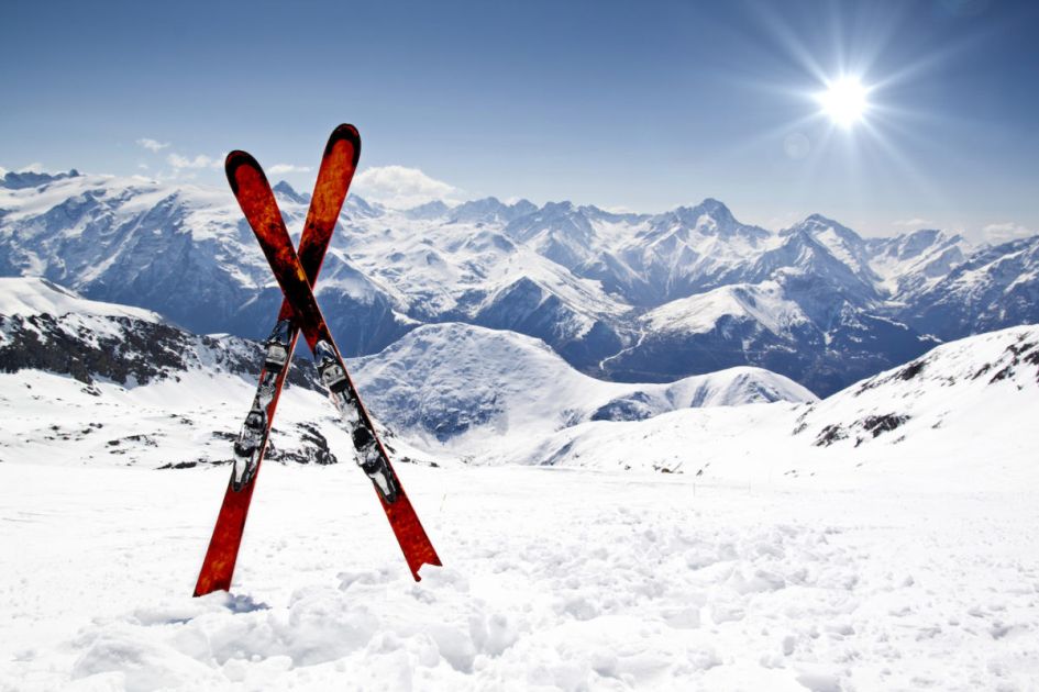 Top reasons to help convince your non-skier friends to want to go on a ski holiday