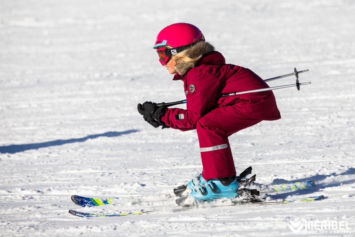 top tips for skiing with children, family ski holiday, skiing family, family friendly ski holiday