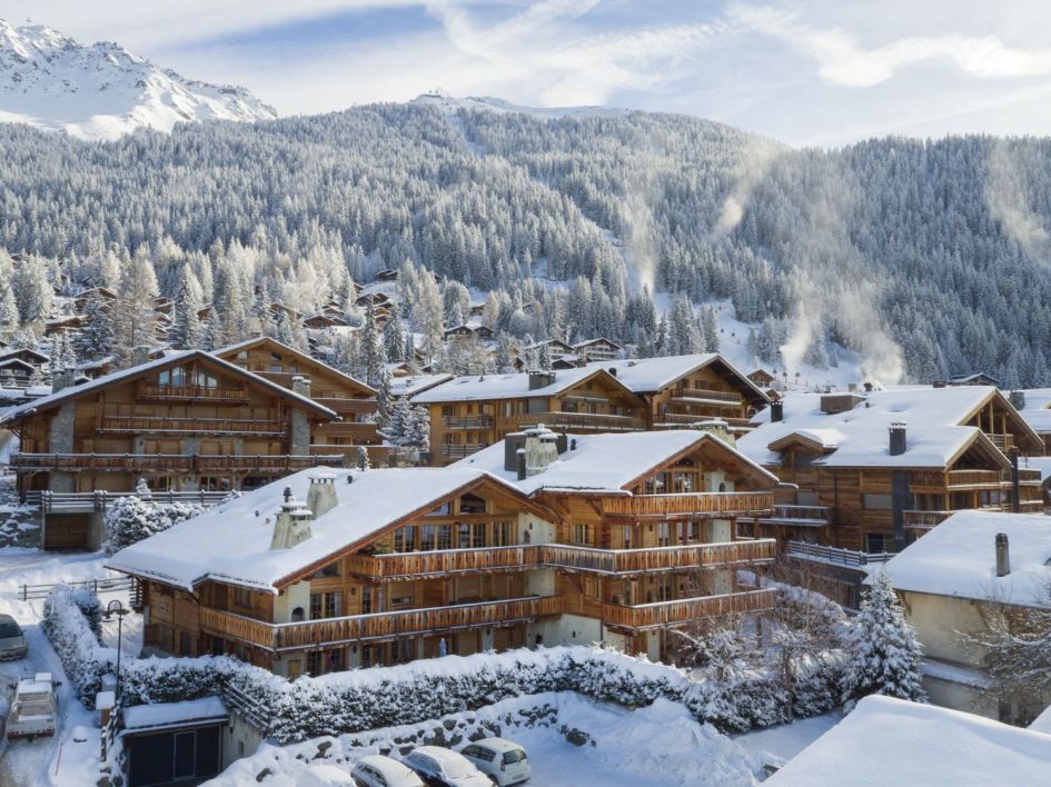 environmentally friendly ski holiday