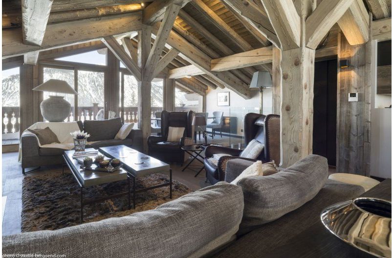 catered chalets in Courchevel, Courchevel catered chalets, luxury ski chalet in Courchevel