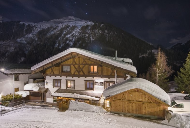 luxury chalet, St Anton, family ski chalet, ski holiday 