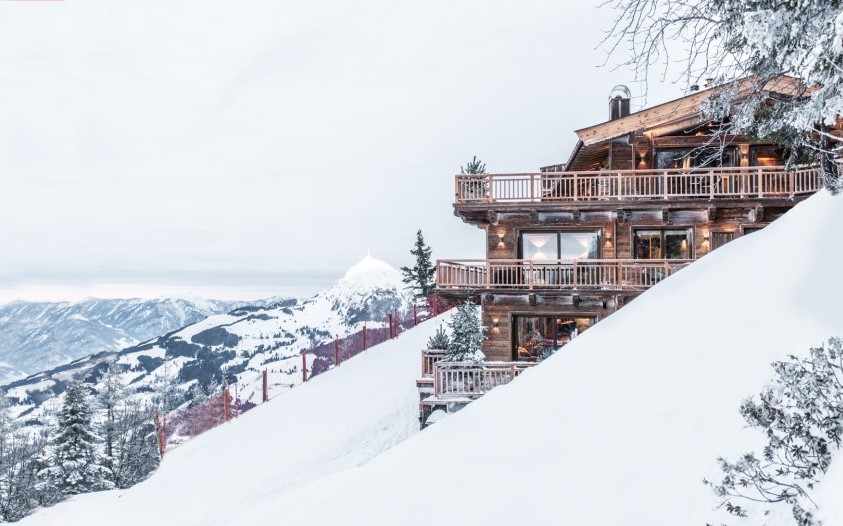 luxury ski chalet, advanced skiers, advanced ski resort 