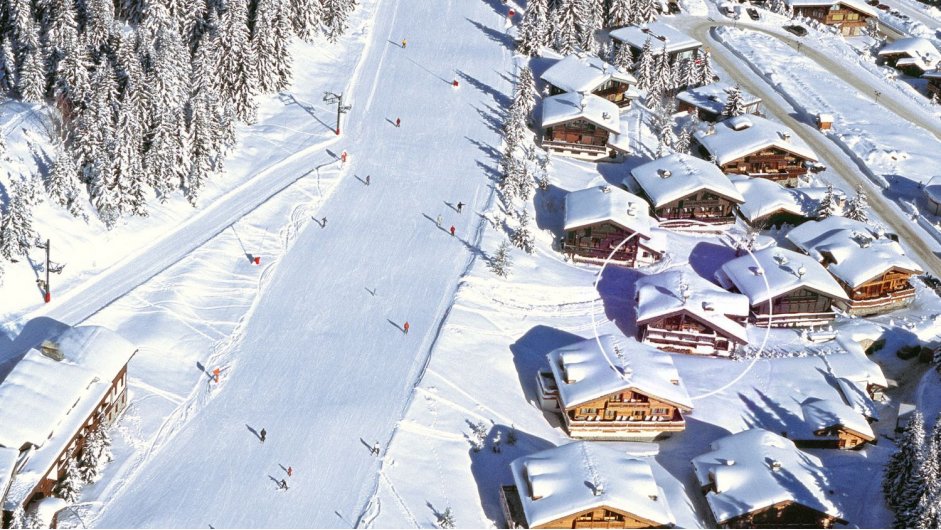 Chalet Namaste Chalet Namaste, a luxury ski in ski out chalet in Courchevel 1850.