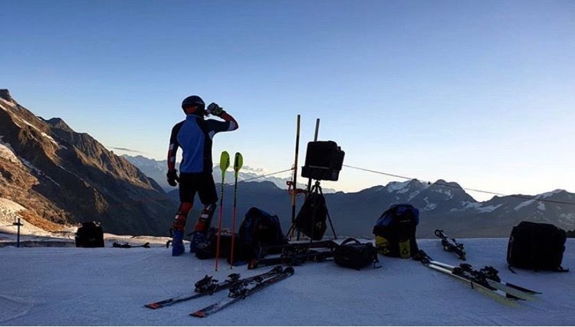 Saas Fee, Dave Ryding, sunrise, mountains, slalom, training 