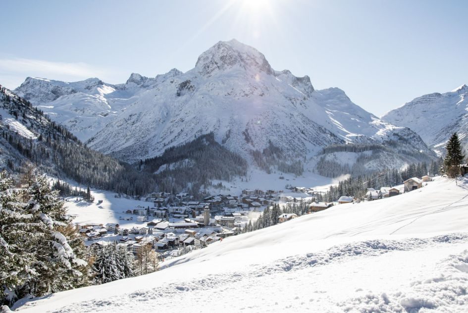 luxury ski chalets, St Anton, Zurs, Lech, Austria