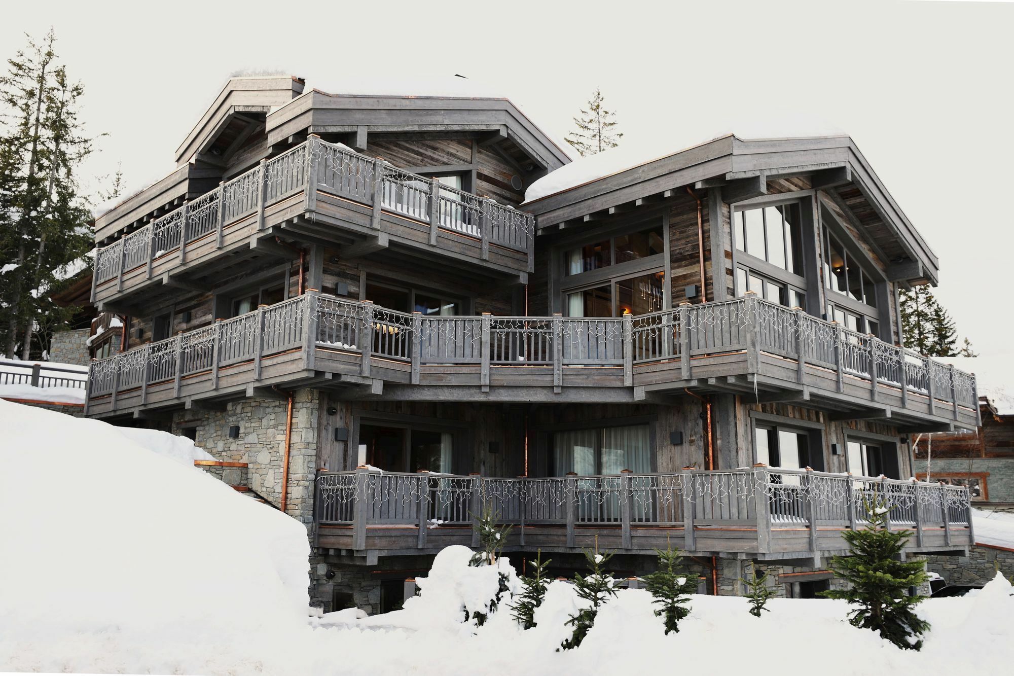 Chalet Aurore, Courchevel 1850, Unique Ski Chalet, Dawn