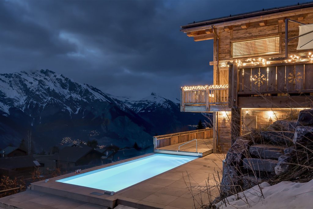 Top Swimming Pool with View in France and Switzerland