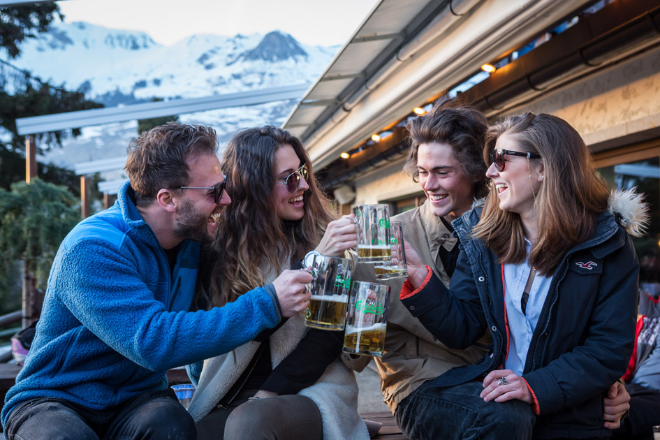 apres ski, Verbier apres ski, ski holiday with friends, ski holiday with family 