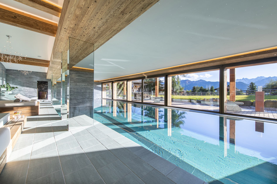 luxury chalet, swimming pool, pool with a view, Verbier