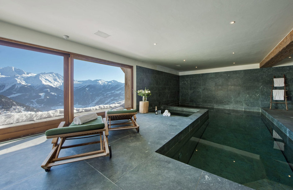 Chalet Nyumba swimming pool, chalet with swimming pool in Verbier, chalet with pool in Verbier, chalet swimming pools Verbier, 