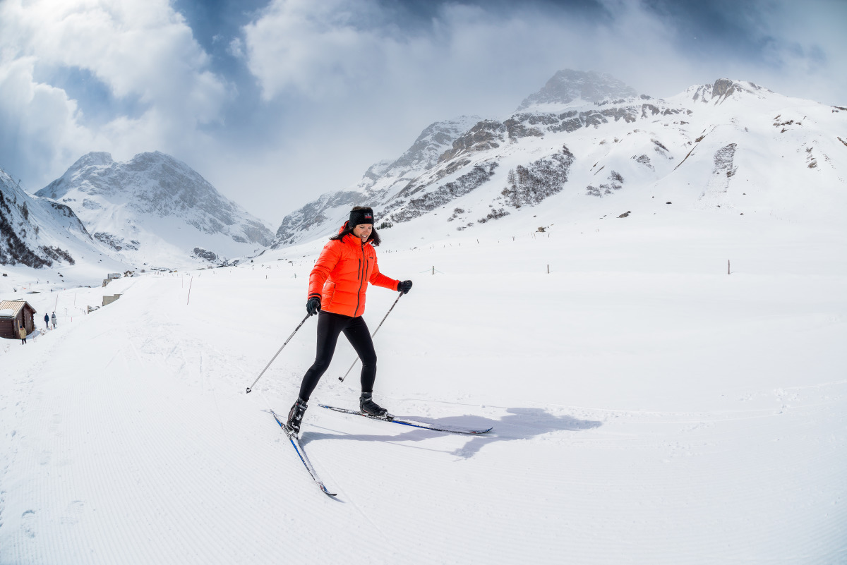 cross-country skiing Val d'Isere, cross-country skiing Alps, cross-country ski, mountain activities, snow activities, winter activities, activities in the mountains, luxury mountain holiday