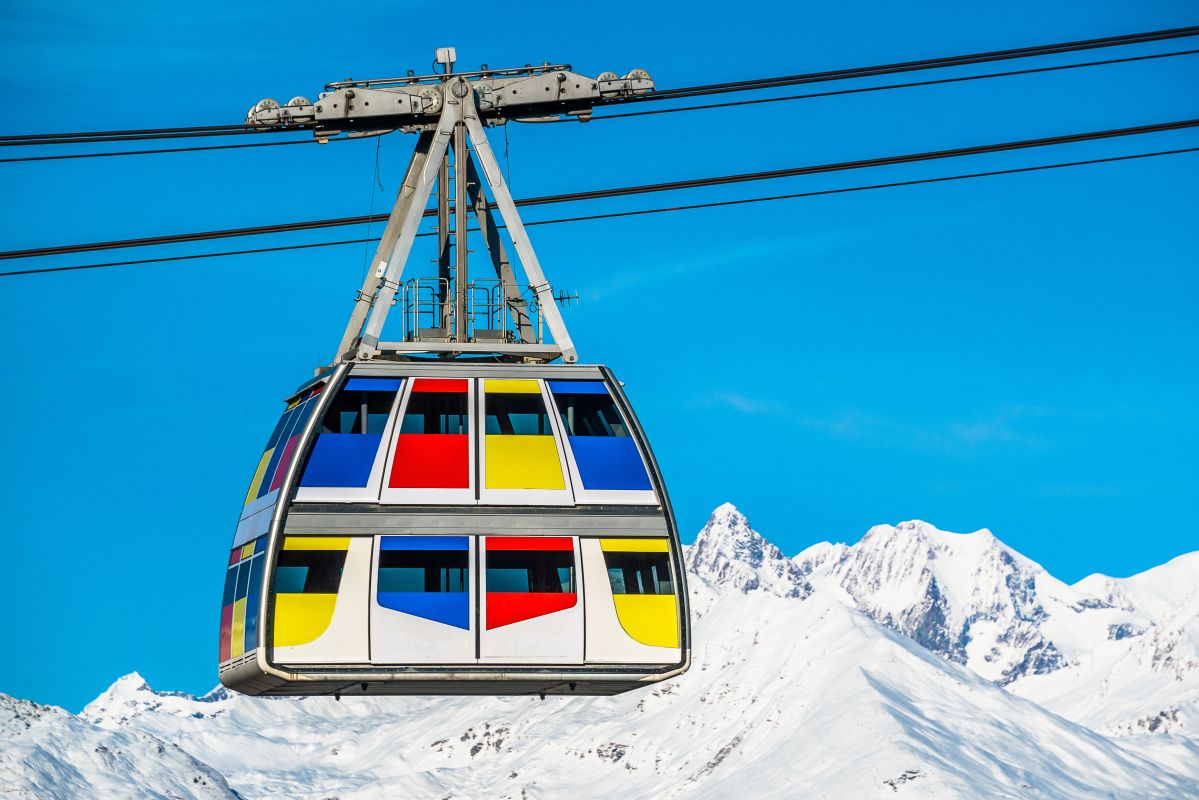ski lift Vanoise, Vanoise Express ski lift, ski lift Paradiski, double-decker ski lift 