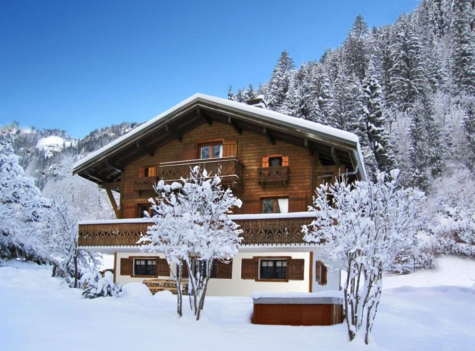 luxury ski chalets Chatel, ski chalets Chatel, luxury chalets Portes du Soleil, Chatel ski chalets, skiing in Chatel, ski holidays Chatel