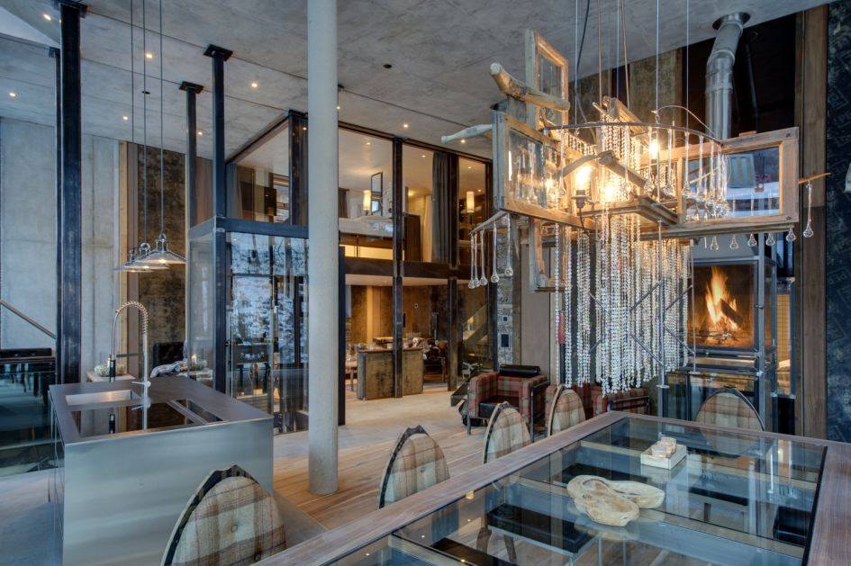 Backstage Loft, Zermatt Dining room at Backstage Loft offering an idyllic and stylish setting for your designated chef to offer up their culinary masterpieces.