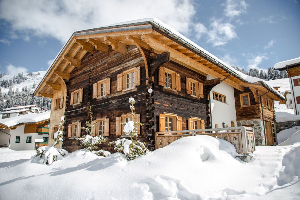 Ski chalets in Austria, Self catering Austrian Alps, Self catering holidays in Austria, (luxury) ski chalets in Lech, Luxury chalets Lech