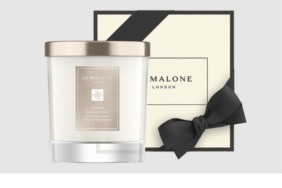 The best ski Christmas presents, Pine and Eucalyptus candle, Jo Malone candle, Christmas presents