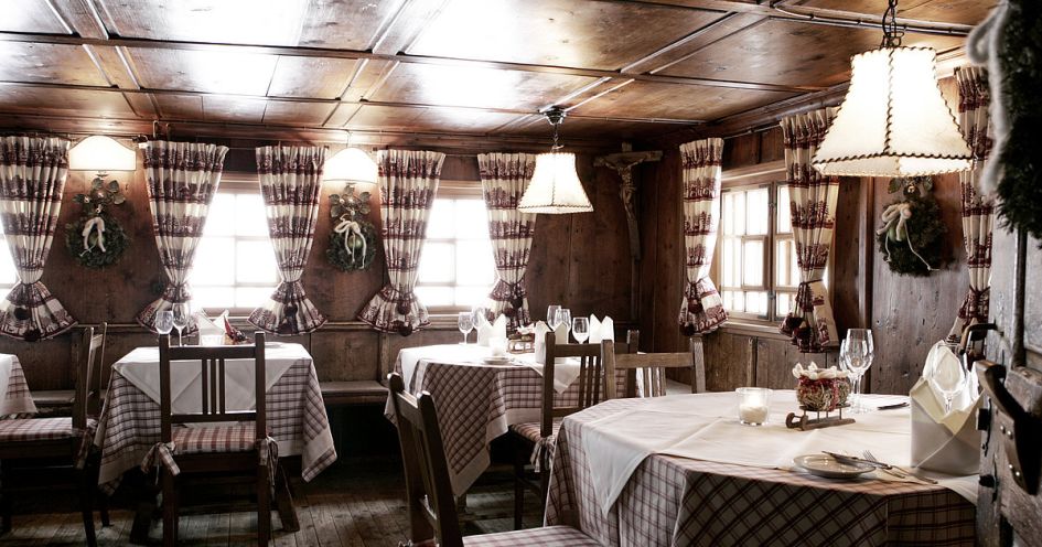 mountain restaurant in Lech, places to eat in Lech, Alter Goldener Berg