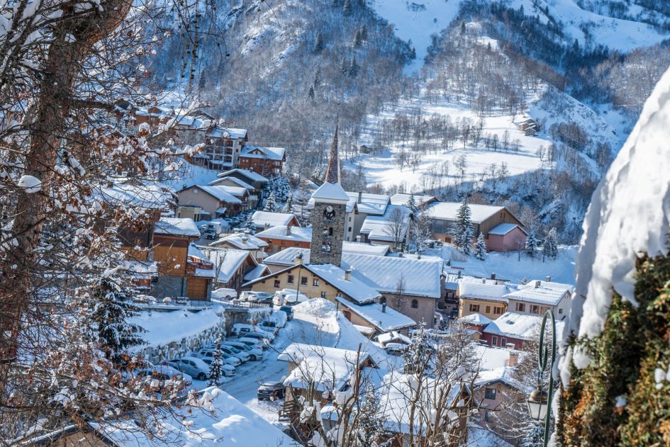 ski resort in the Three Valleys, St Martin de Belleville 