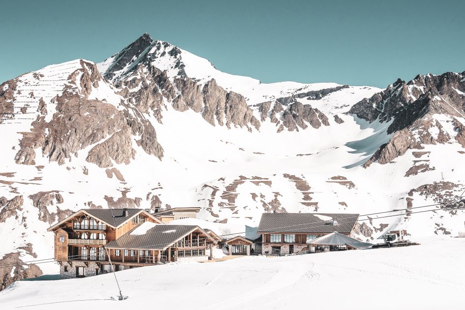 Le Refuge de Solaise, ski in ski out hotels Val d'Isère, Alpine retreat, ski holiday Val d'Isère