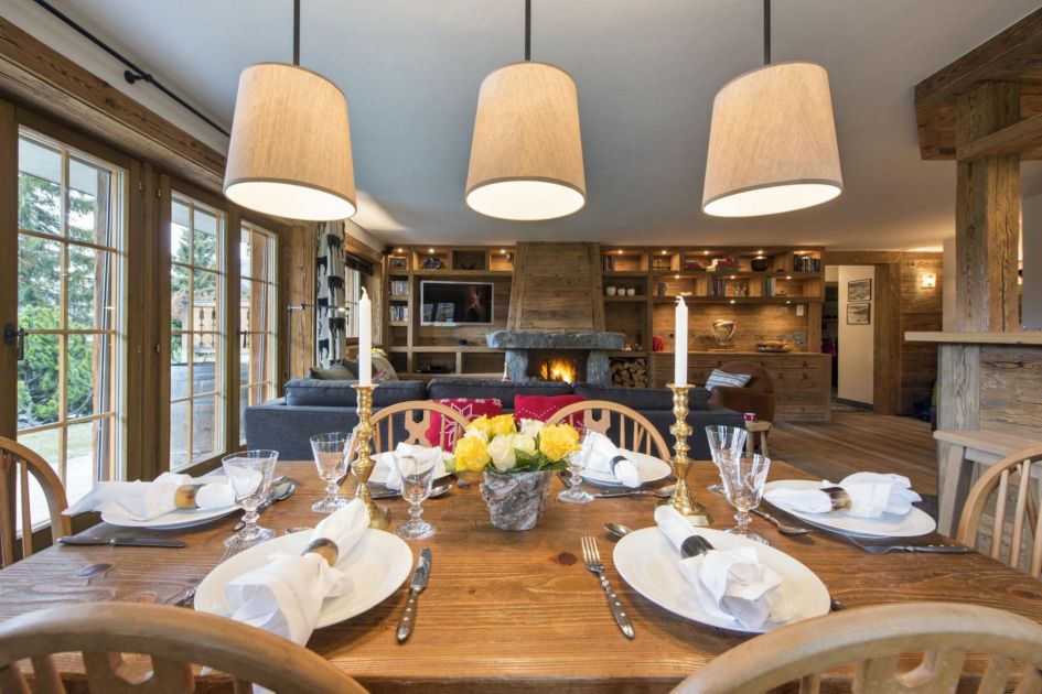 Chalet Hickory, Verbier Located in the heart of resort, Chalet Hickory offers an ideal option for any small families wanting to experience a self-catered holiday in Switzerland.