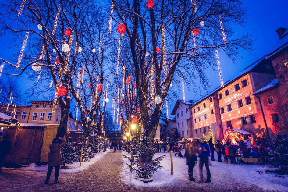 Kitzbühel at Christmas. Christmas Markets in Austria. Best ski resorts for Christmas and winter vacation 