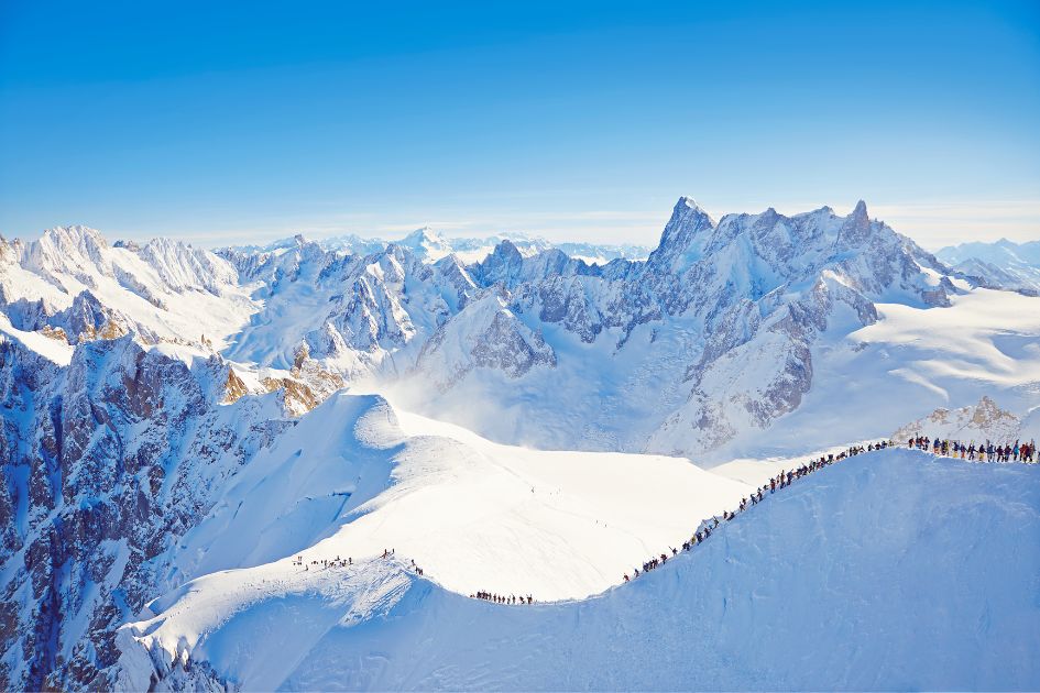 The Vallee Blanch in Chamonix helps to put the resort in our Top 5 Ski Resorts for Black Run Skiing list.