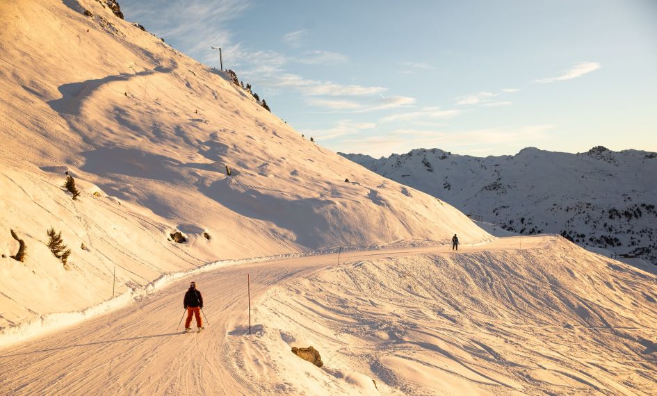 Spring skiing means longer days to enjoy all the activities in the Alps.