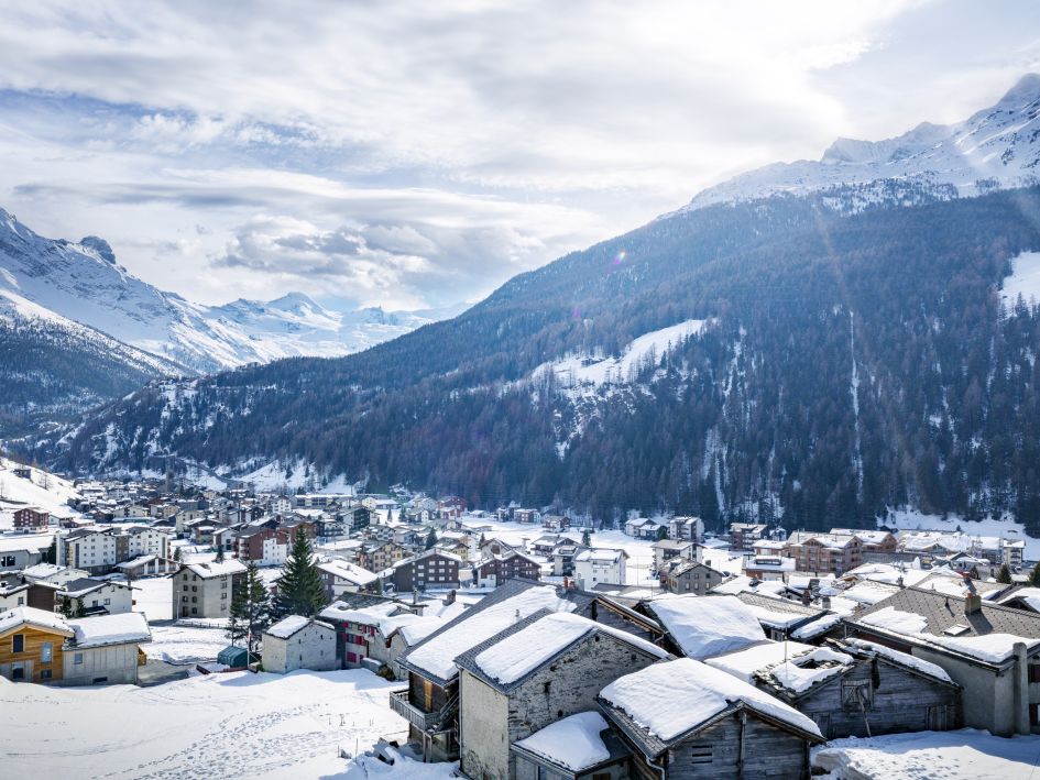 A snowy Saas-Grund, adjacent village to Saas-Fee and one of the best ski resorts for beginners in Switzerland.