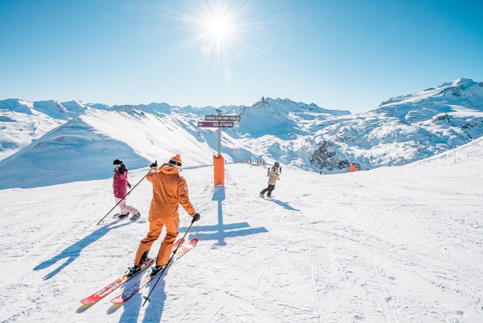 Excellent snow conditions for some early season skiing in Tignes & Val d'Isère.