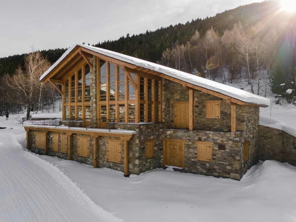 Hermitage Mountain Lodge, Soldeu. An exterior shot of the ski in ski out chalet, Hermitage Mountain Lodge, a good base for some early season skiing in Andorra.