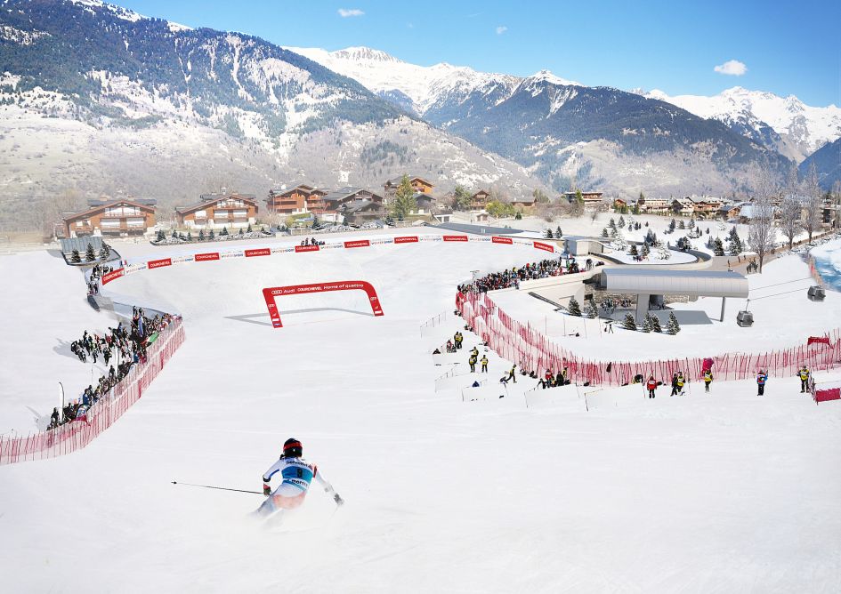 Eclipse Piste, Courchevel Le Praz - Credit: Le Loup Blanc There are many ways to ski into Courchevel Le Praz depending on ability. The Eclipse piste is one way down for experienced skiers, or skiers looking for a challenge