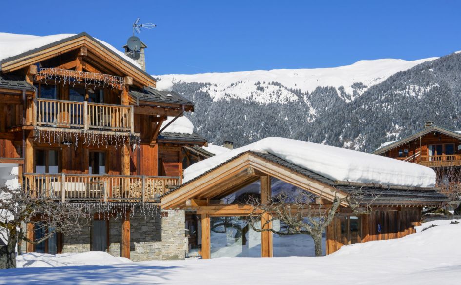 Luxury catered ski chalet in Courchevel Le Praz, Le Loup Blanc
