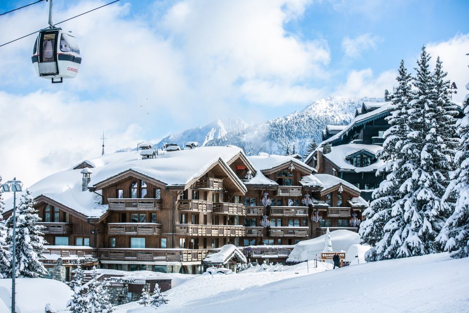 Grandes Alpes Hotel in Courchevel 1850, where the one-Michelin Star Restaurant Sylvestre is located.