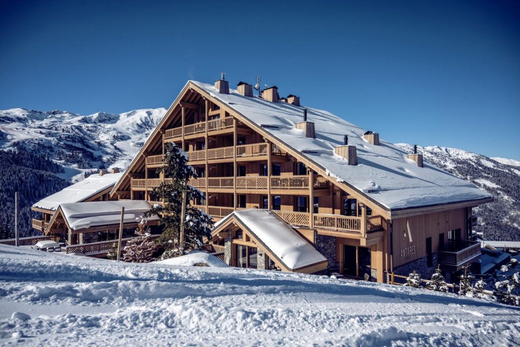 Exterior of one of the ski holiday residences in Méribel: Antarès 