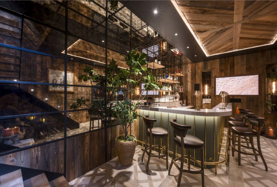 Chalet Mont des Anges, Morzine Boutique style home bar carrying a very unique setting with plenty of seats.