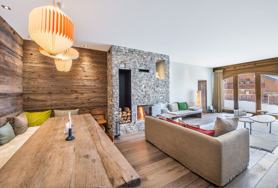 Asepn Lodge 12 spacious living and dining area in Aspen Lodge 12.