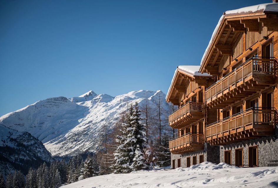 Ski-in,ski-out Arula Chalets in Austria